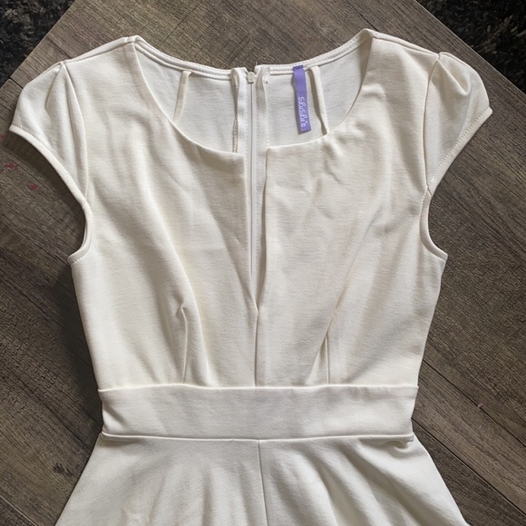 LULUS Exclusive Ivory Tulip Mini Dress Size XS - Picture 4 of 10